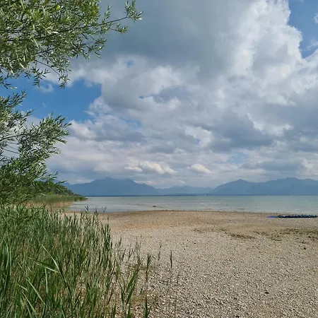 Vintage Am Chiemsee Apartment *